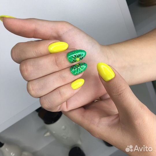 Маникюр с покрытием гель лак
