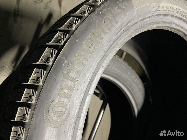 Continental IceContact 2 295/40 R21 111T