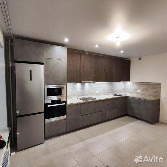 Кухонный гарнитур угловой