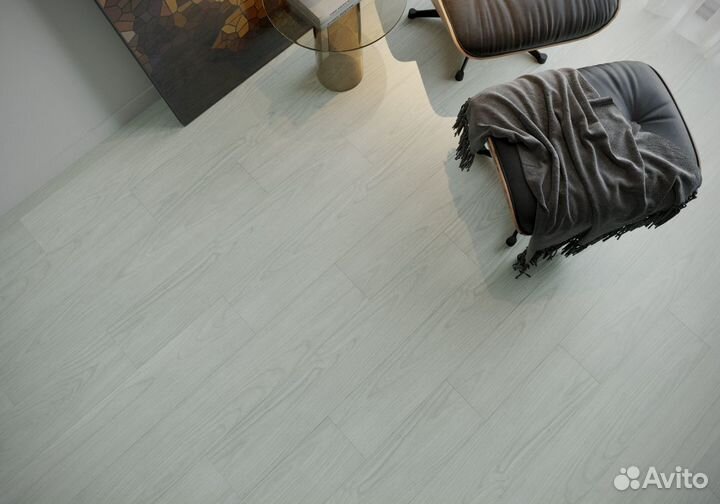 Кварцвинил. Клеящиеся стеновые панели