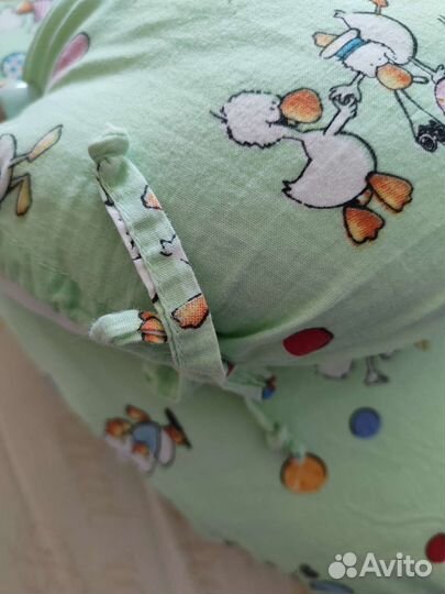 Подушка для кормления