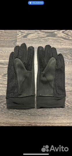 Перчатки Nike