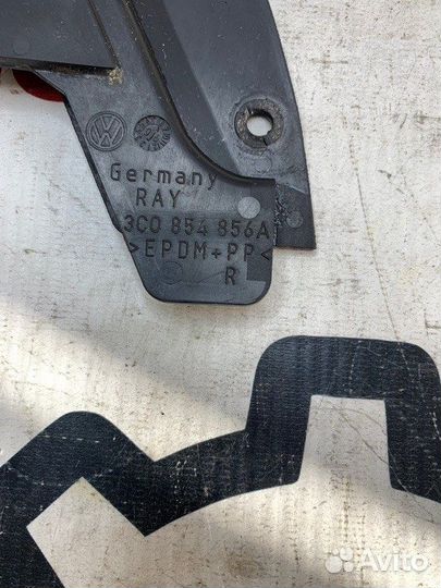 Накладка на порог правая Vw Passat B6 1.8 BZB