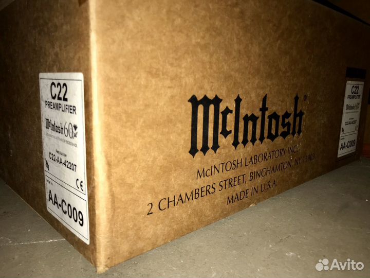 Предусилитель McIntosh C22