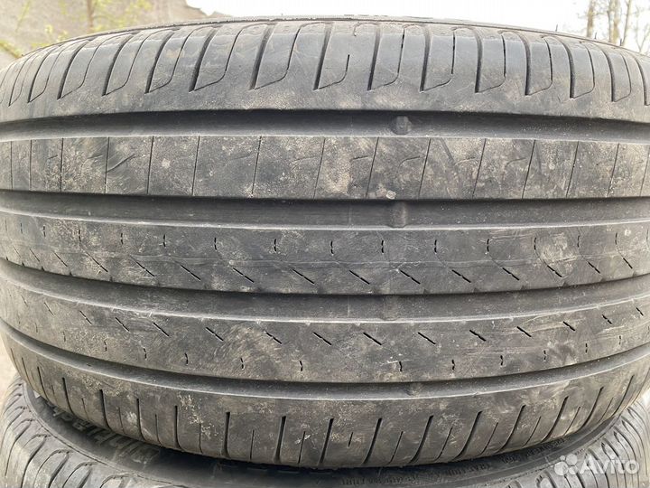 Pirelli Cinturato P7 275/35 R19