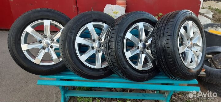 Диски с резиной r15