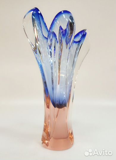 Ваза из цветного стекла, Чехословакия