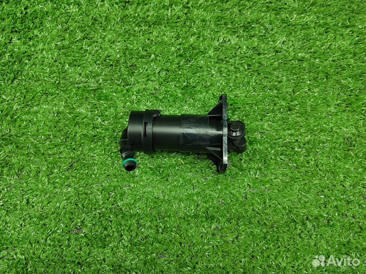 Форсунка омывателя фары левая Audi A6 C6 4F дорест