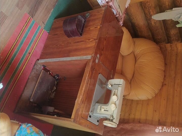 Швейная машинка чайка 3