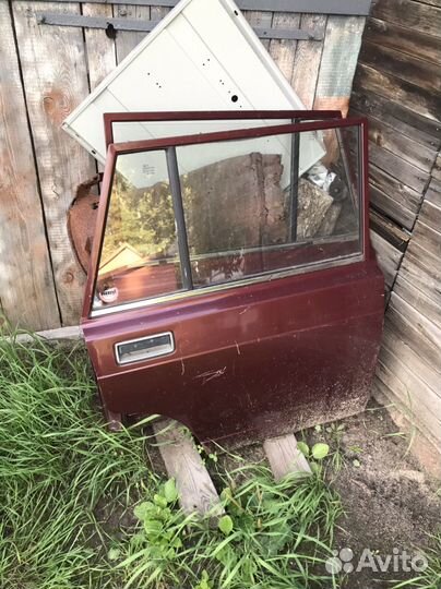 Двери на ваз 2104