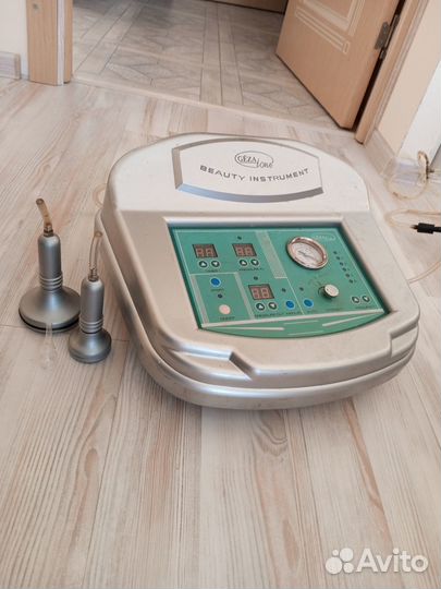 Аппарат вакуумно роликовый для массажа