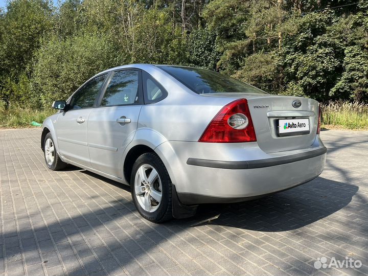 Ford Focus 1.6 МТ, 2006, 266 000 км