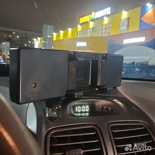 Зеркало заднего вида