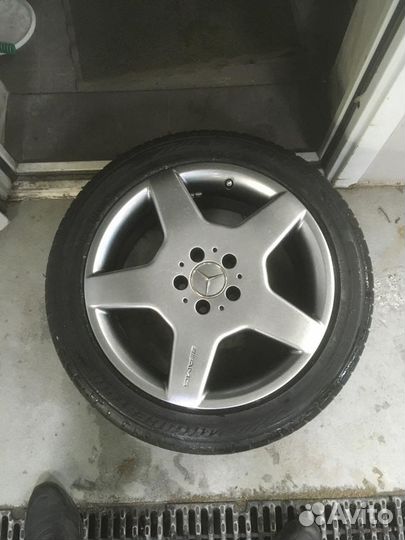 Колеса на mercedes R18 AMG