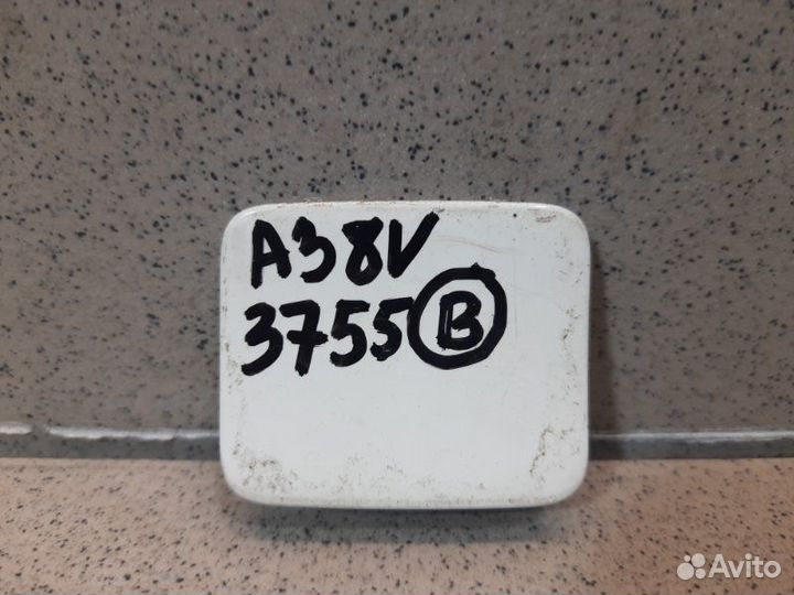 Заглушка буксировочного крюка Audi A3 8V