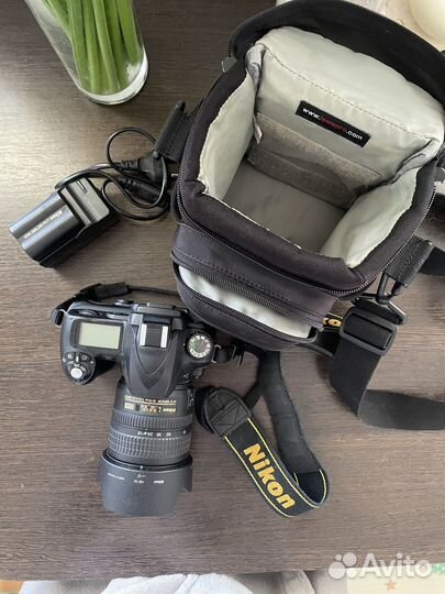 Зеркальный фотоаппарат nikon