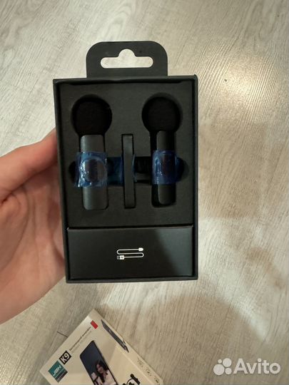 Микрофон беспроводной