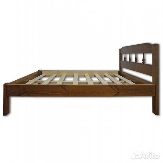 Кровать из массива дерева Дачная