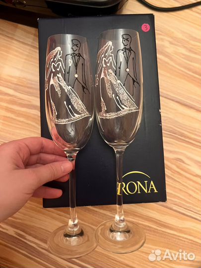 Бокалы для шампанского свадебные