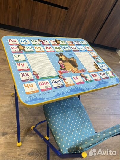Детский стол и стул