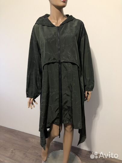 Плащ женский зелёный безразмерный