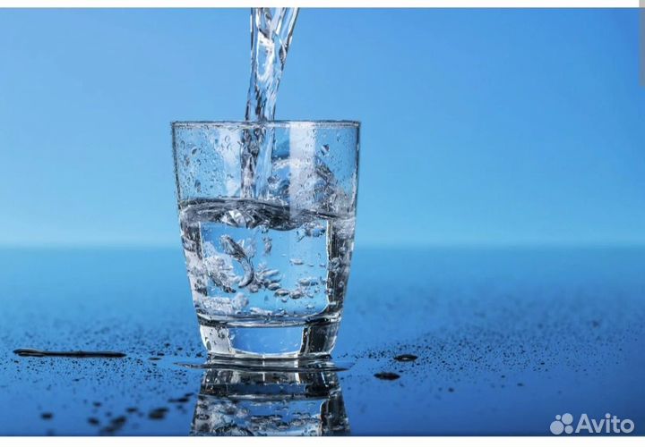 Продавец кассир в продуктовый магазин