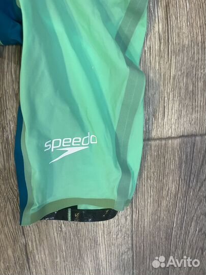 Speedo гидрокостюм
