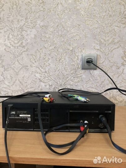 Видеомагнитофон JVC япония