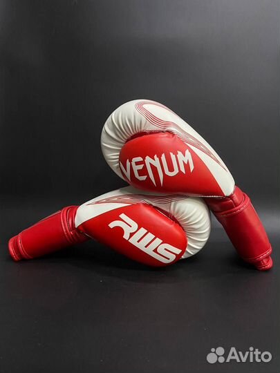 Боксерские перчатки Venum RWS