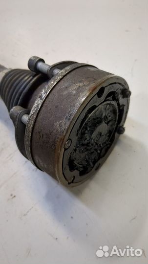 Полуось левая передняя Volkswagen Golf 7, 2014