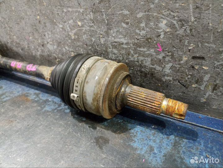 Привод передний правый Suzuki Grand Vitara 3 TD