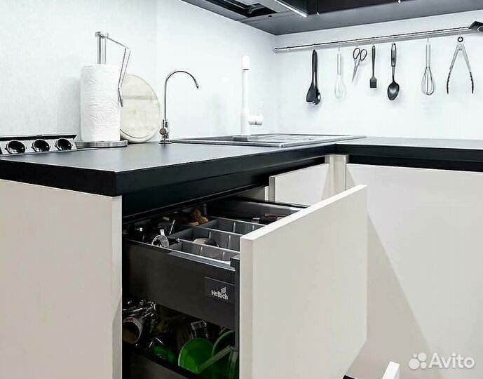 Кухонный гарнитур Неоклассика на заказ