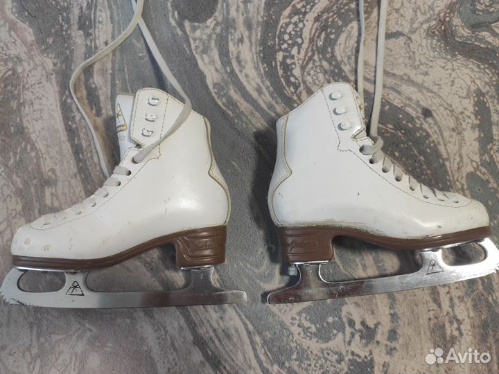 Фигурные коньки jackson artiste