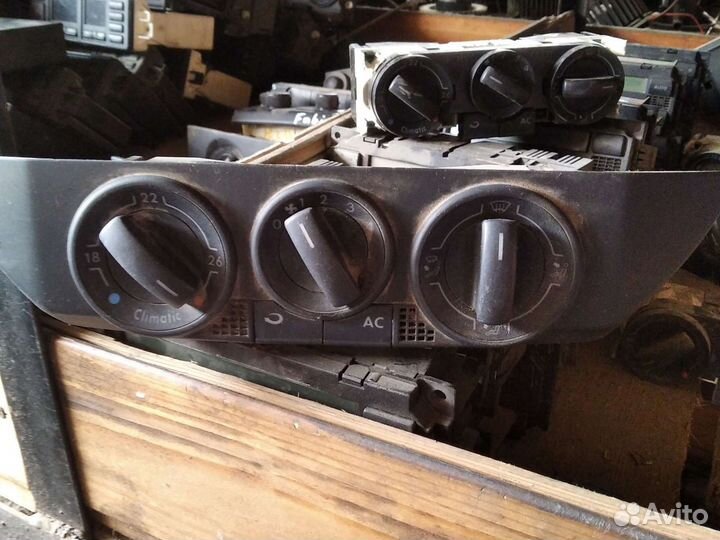 Блок управления печкой volkswagen polo 2002-2009г