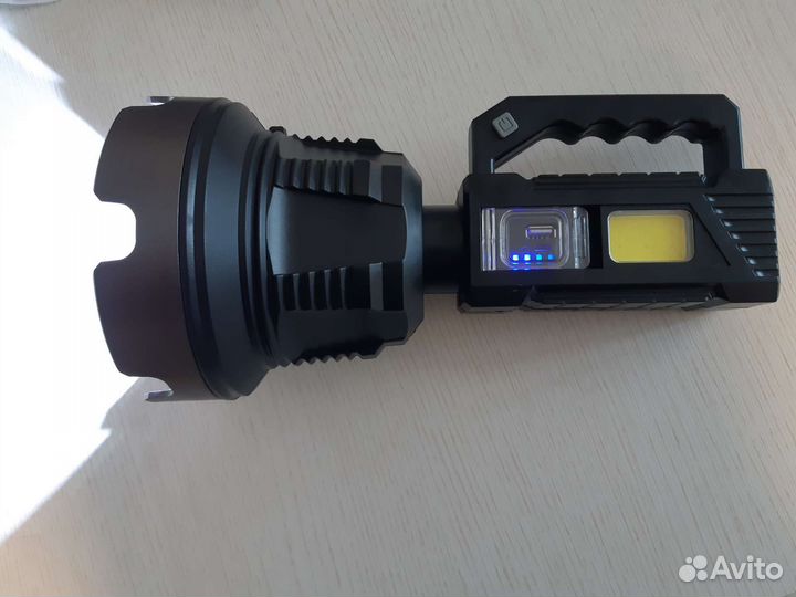 Мощный фонарь прожектор на аккумуляторе
