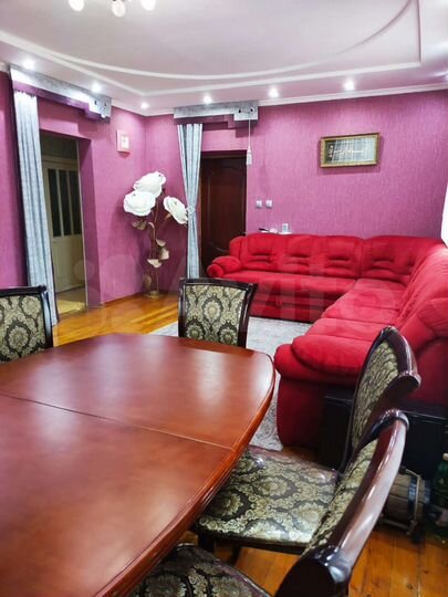 Дом 233 м² на участке 12 сот.