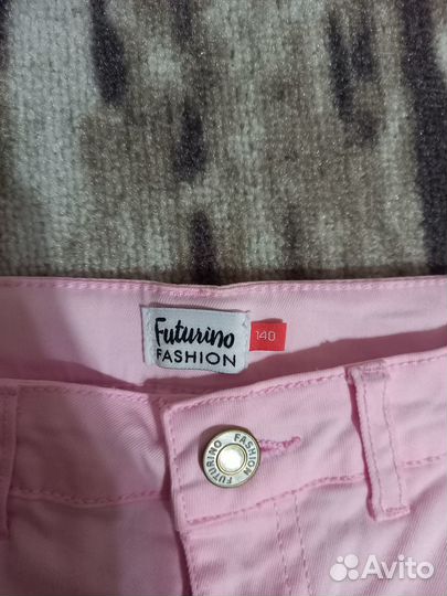 Джинсы на девочку 140