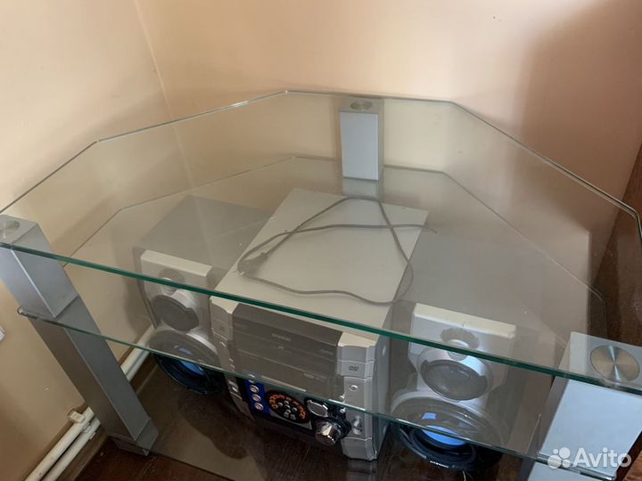 Подставка под телевизор