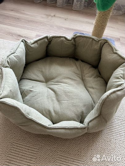 Лежанка для кошек