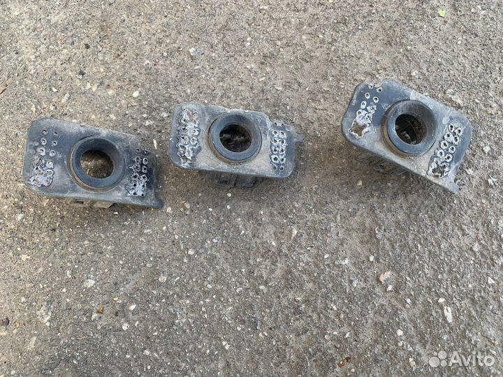 Кронштейн датчика парковки задней юбки Santa Fe 3