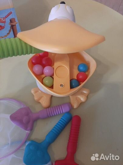 Интерактивный игровой набор. Озорной пеликан