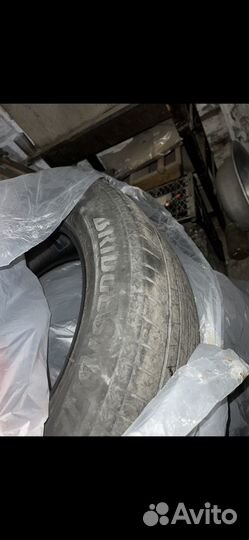 Bridgestone 613V 235/60 R18