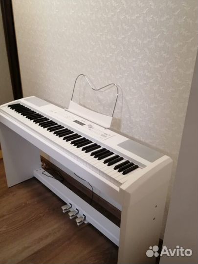 Цифровое пианино 88 клавиш