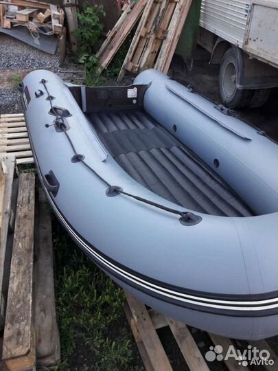 Лодка надувная пвх Хантер 330 A нднд Б/У