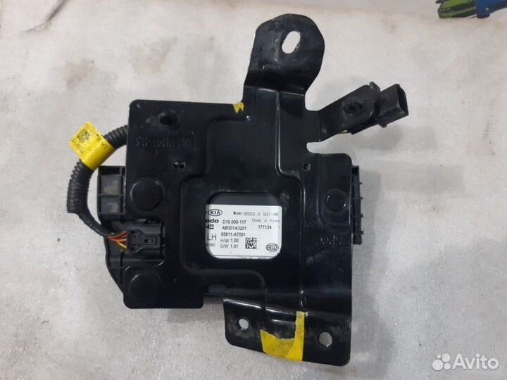 Блок контроля слепых зон левый Kia Cerato 3