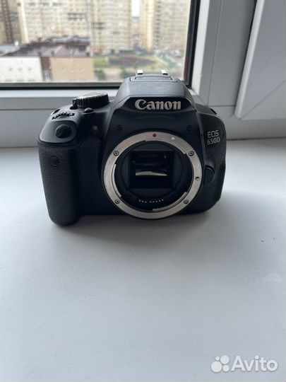 Зеркальный фотоаппарат canon 650d