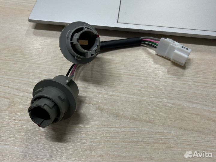 Косичка с патронами заднего фонаря kia rio 11-15г