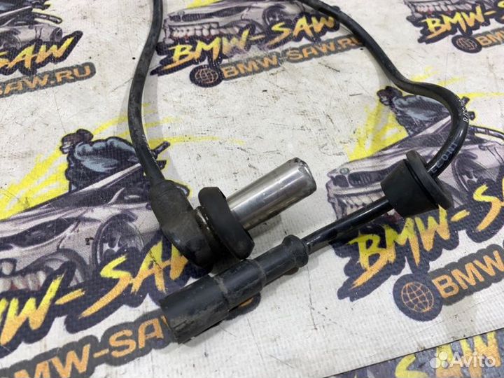 Датчик abs передний Audi A6 C4 AAH 1996