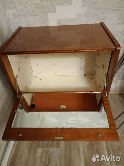 Тумбочка бу