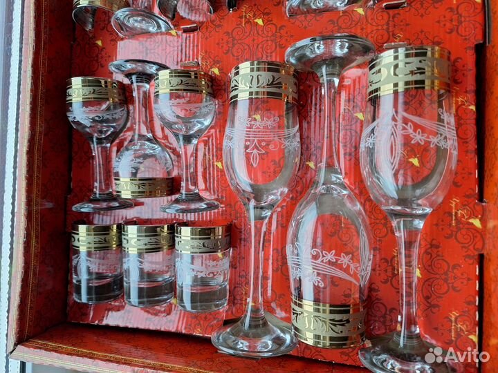 Набор бокалов и рюмок. 18 шт. Гусь-хрустальный